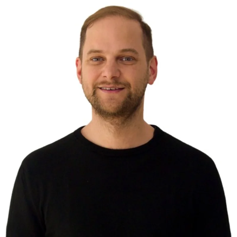 Porträtfoto von Dr. Christian Schröder